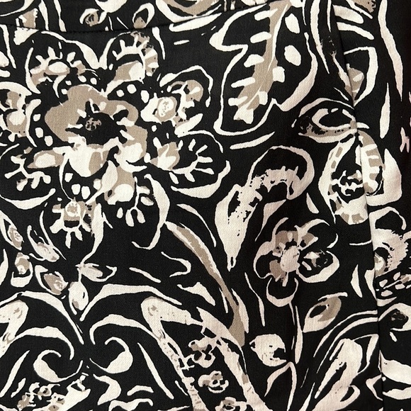 Margaret M Deandra A-line Floral Mini Skirt Size M - Picture 2 of 6